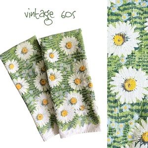 vintage 60s linen tea towels daisy floral